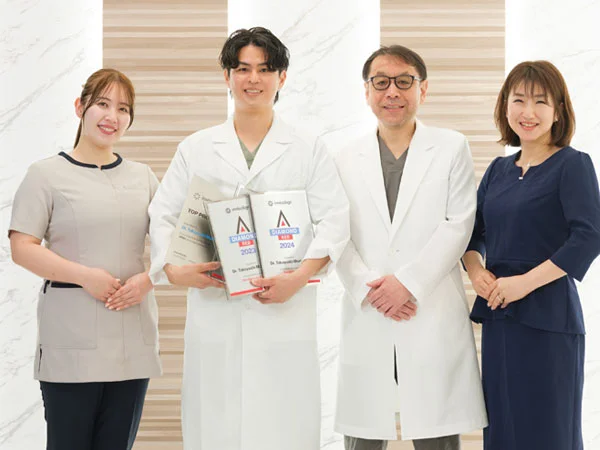 902 | ルーチェマウスピース矯正歯科 最高ランクの「レッドダイヤモンドプロバイダー」の歯科医師